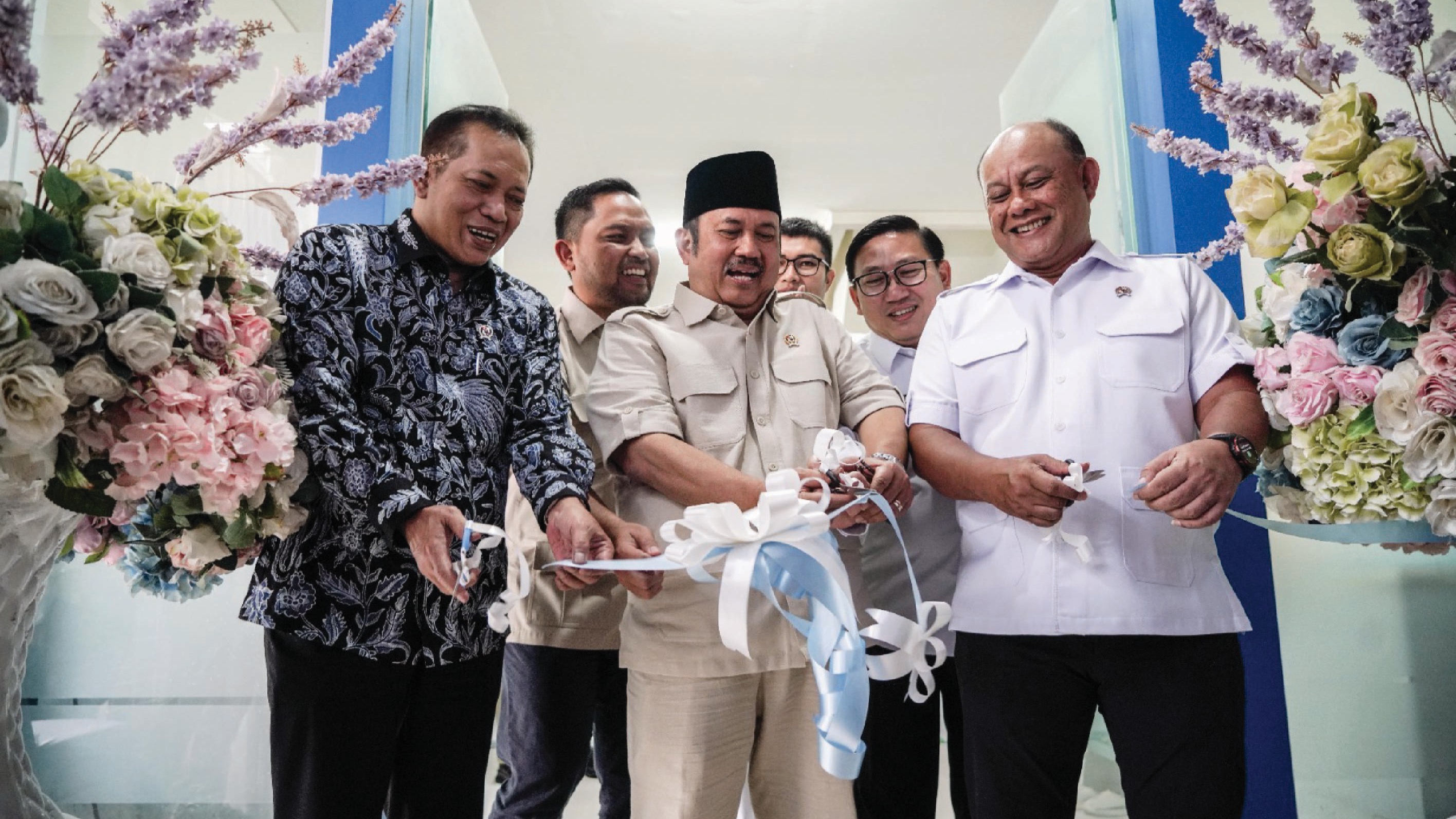 Susu Menu Favorit MBG! Kepala BGN Sibolga Launching Rumah Susu