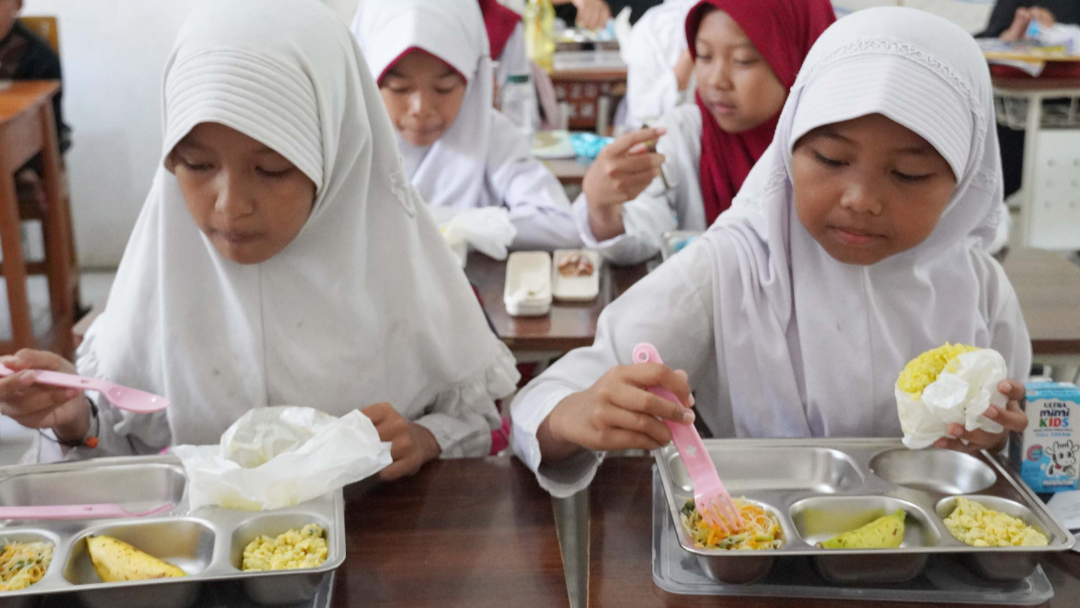 Klarifikasi BGN Sibolga Terkait Viral Menu MBG Berupa Bahan Mentah di Tangerang Selatan