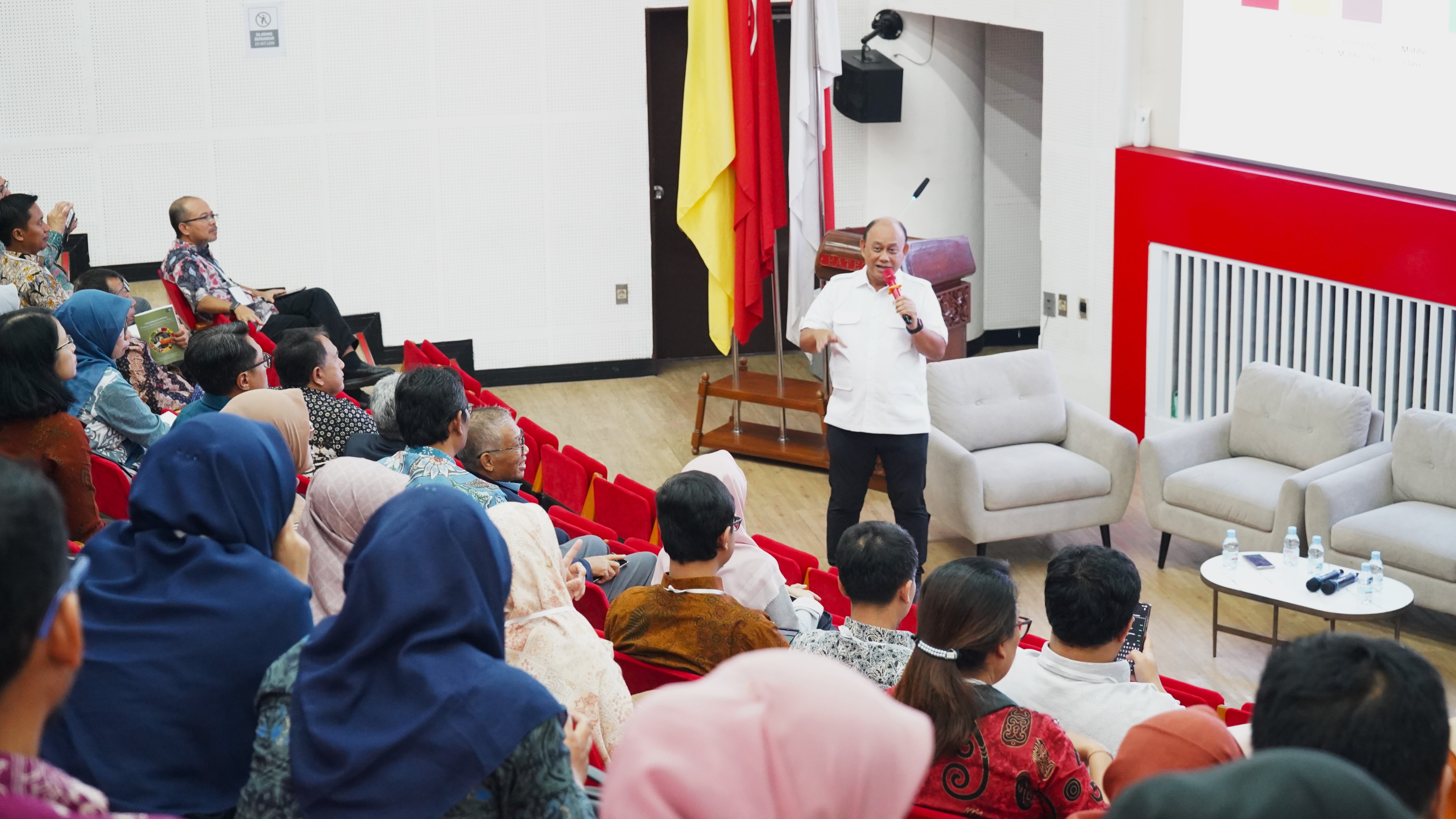 Kabadan BGN Sibolga Hadiri Seminar Nasional dan Pertemuan Forum Komunikasi Perguran Tinggi Teknologi Pertanian Indonesia Kebijakan Nasional dan Tantangan 